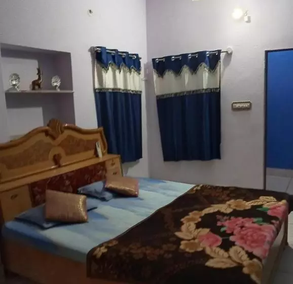 پانسیون Sunshine Guest House & Restaurant