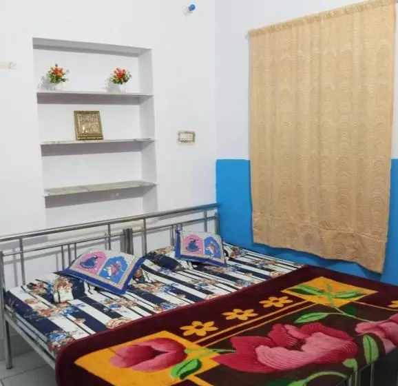 پانسیون Sunshine Guest House & Restaurant