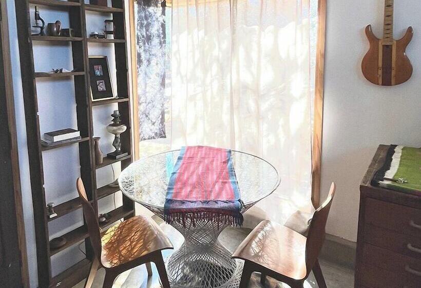 ユースホステル Inn Paradiso