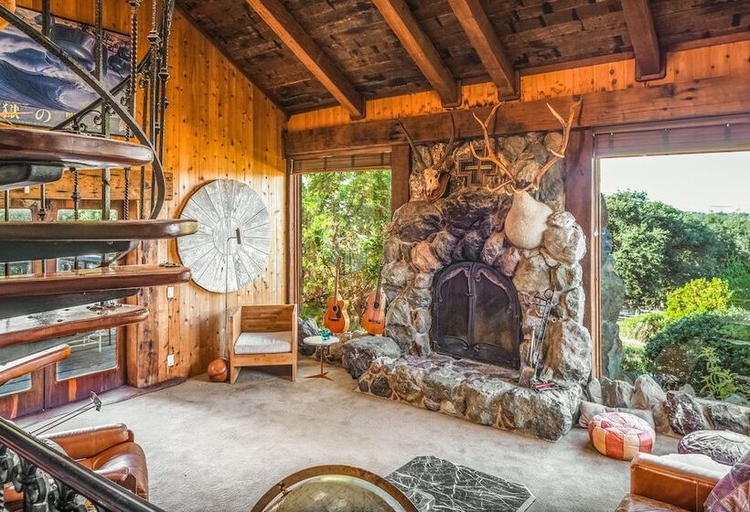 ユースホステル Inn Paradiso