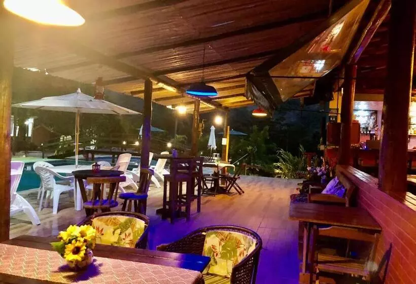 Majatalo Estação Serramar