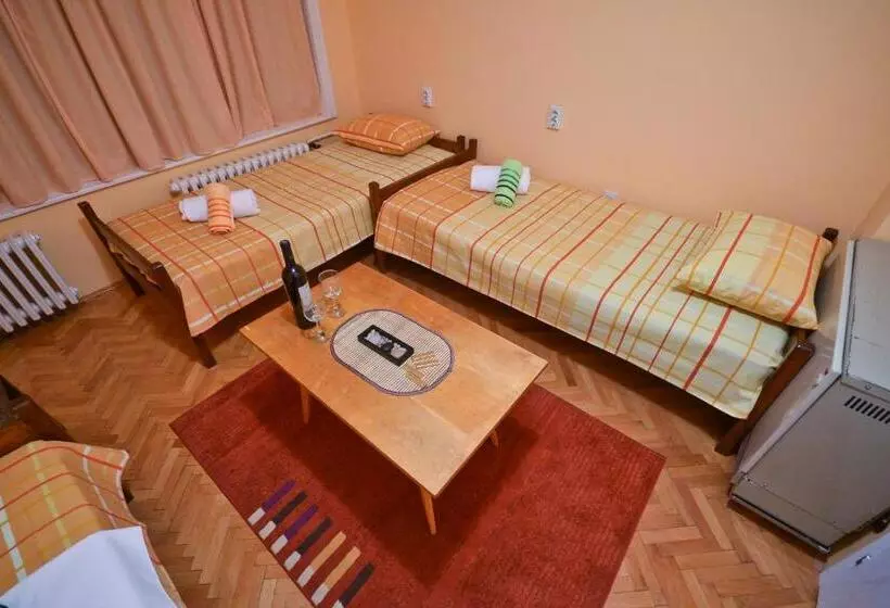 پانسیون Glorious Rooms