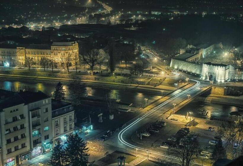 پانسیون Glorious Rooms