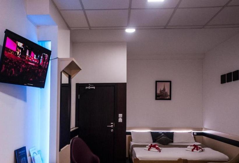 پانسیون Guesthouse Villa Modex