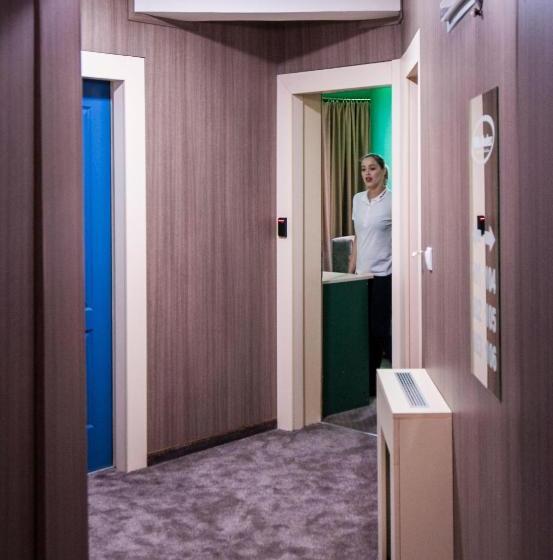 پانسیون Guesthouse Villa Modex