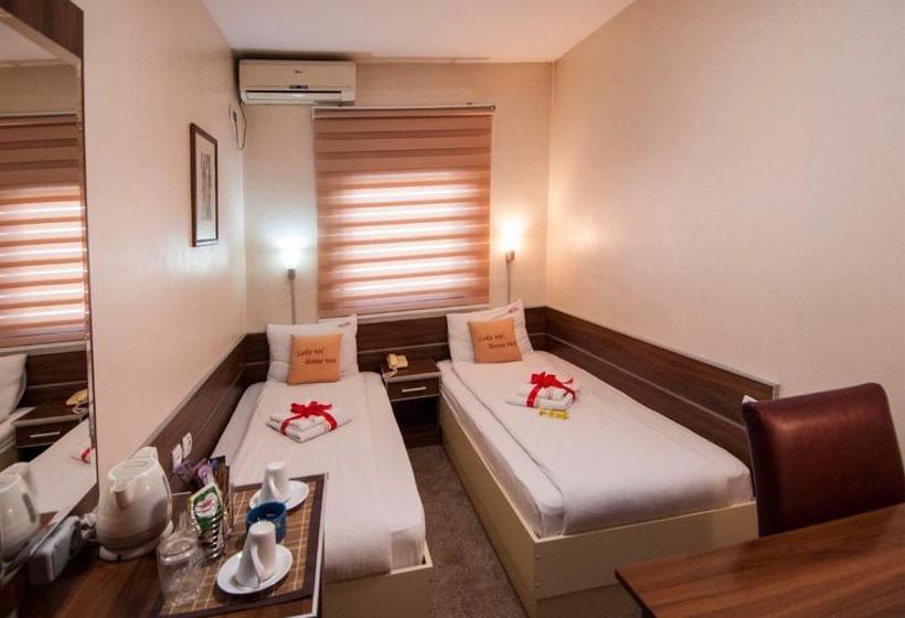 پانسیون Guesthouse Villa Modex