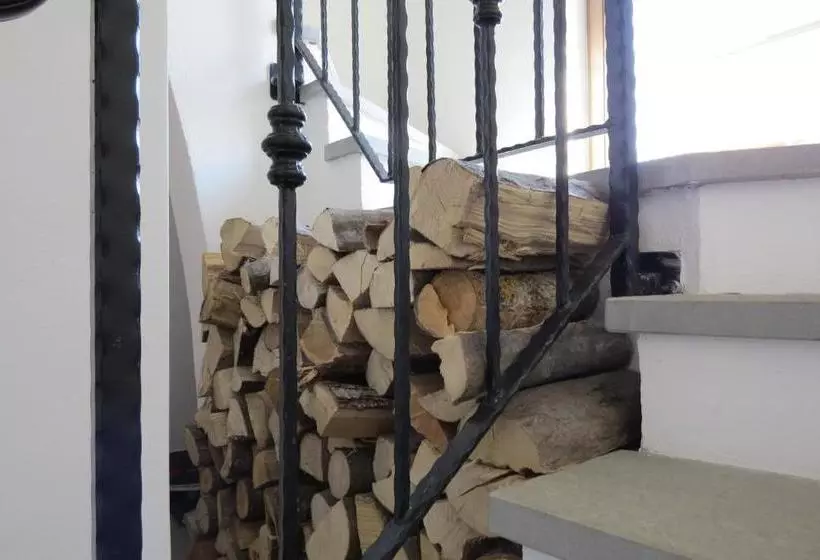 پانسیون Lipizzaner Lodge Guest House