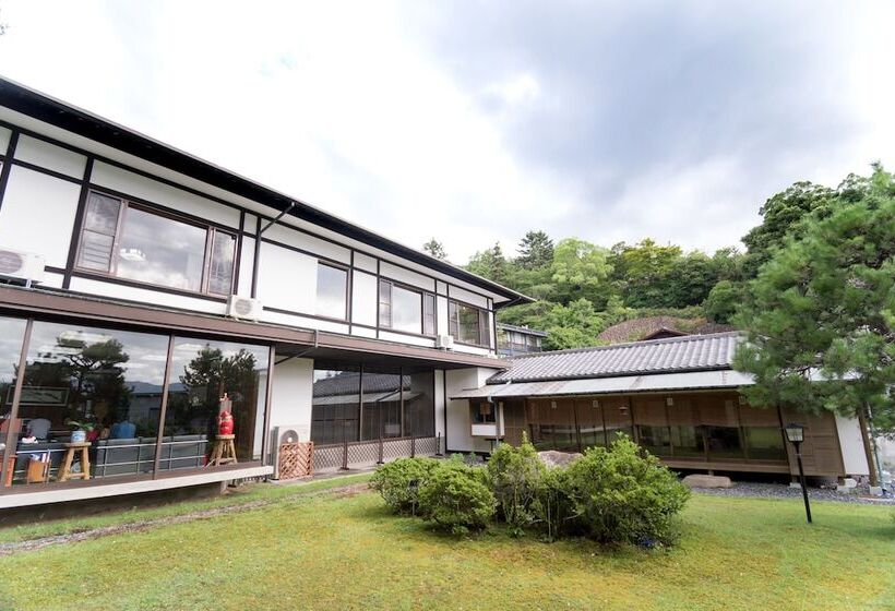 بنسيون Miyajima Guest House Mikuniya
