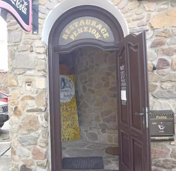 Majatalo Penzion Na Zborově