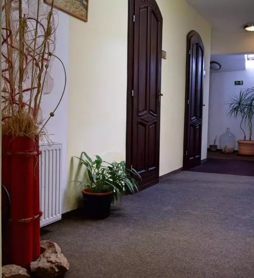 Majatalo Penzion Na Zborově