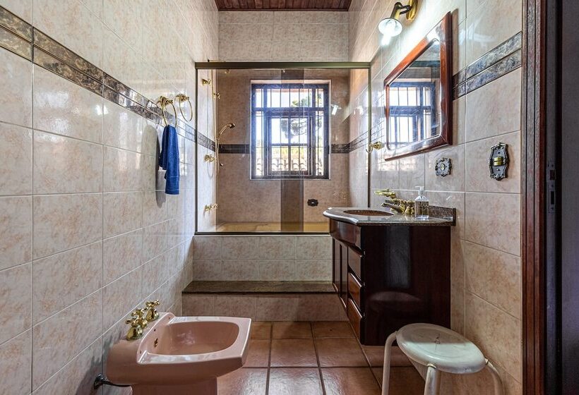 پانسیون Pousada Saint Gallen