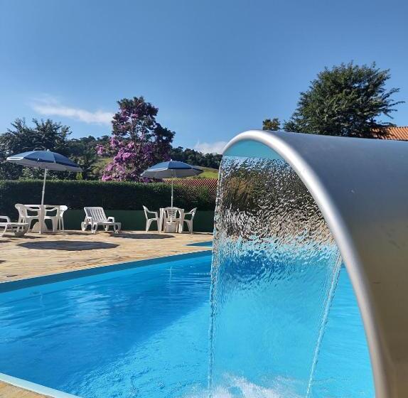 Pension Pousada Verdes Alpes