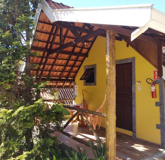 Pension Pousada Verdes Alpes