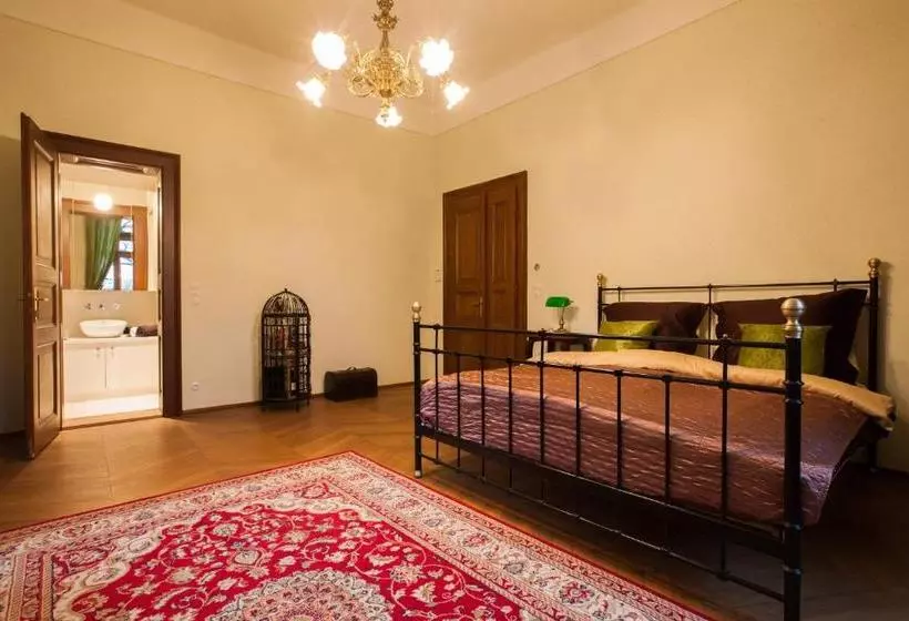 ペンション Vila Walter & Son