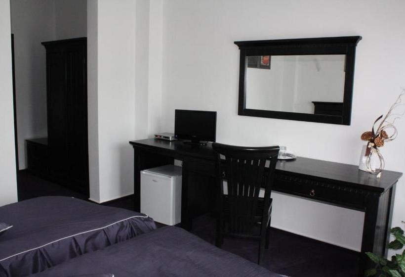 Pensiunea All Seasons