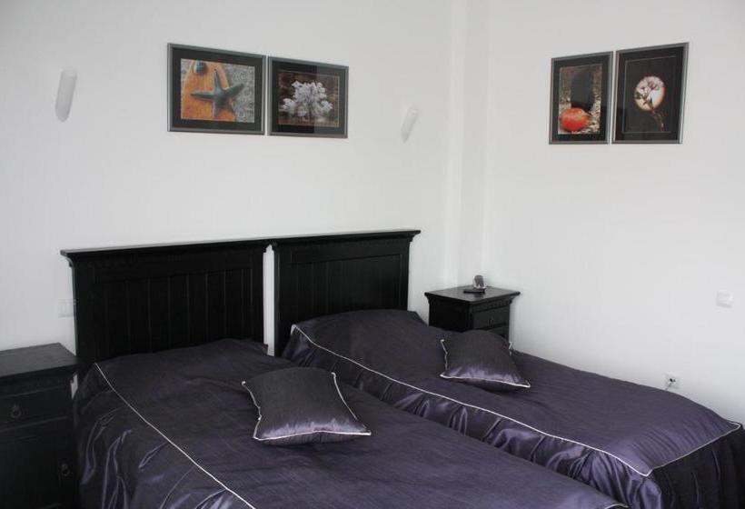 Pensiunea All Seasons