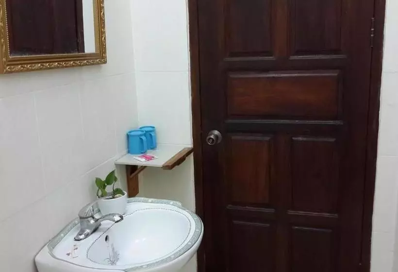 ペンション A Tee Guesthouse