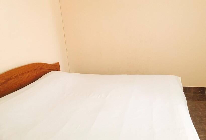 פנסיון Bayern Guesthouse