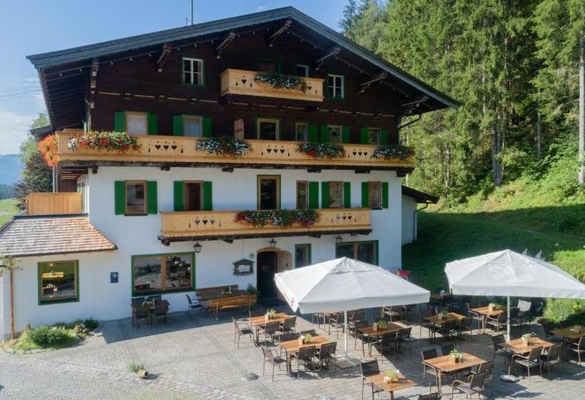 פנסיון Gasthof St. Adolari