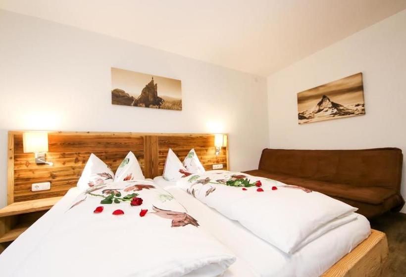 פנסיון Gasthof St. Adolari