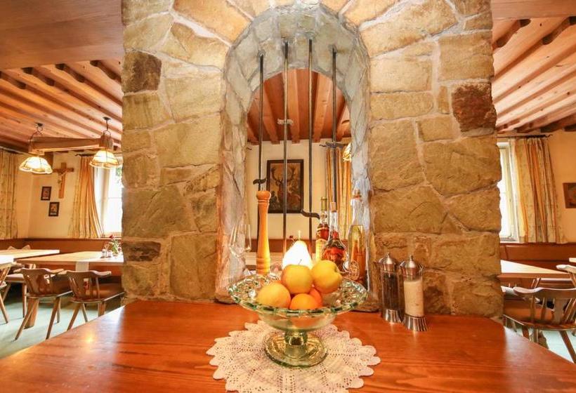 פנסיון Gasthof St. Adolari