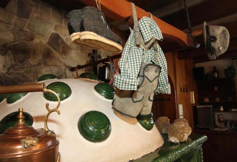 פנסיון Gasthof St. Adolari