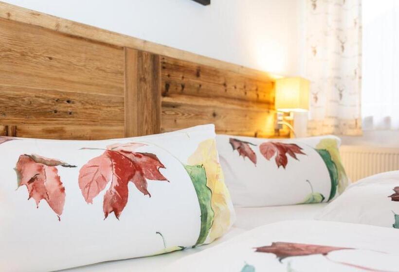 פנסיון Gasthof St. Adolari