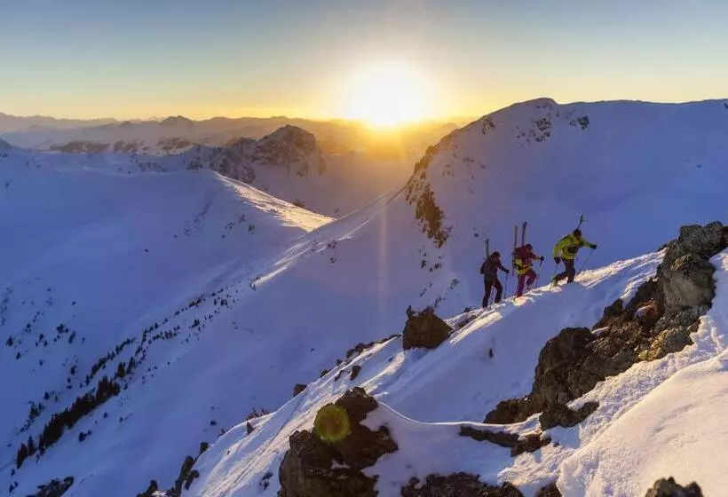 ペンション Gasthof St. Adolari