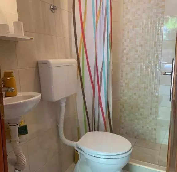 پانسیون Guest House Budva