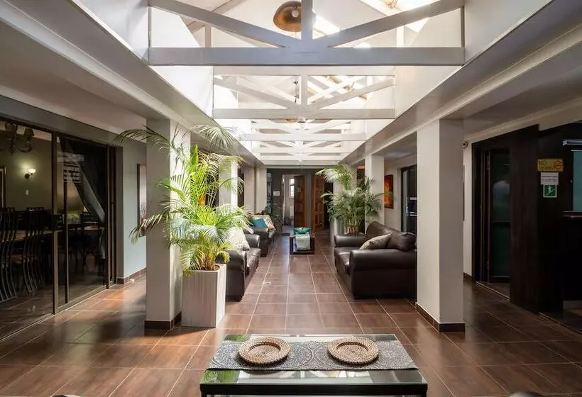 Majatalo Lala Dene Lodge