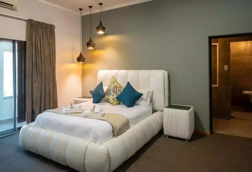 Majatalo Lala Dene Lodge