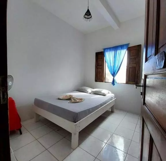 ペンション Macondo Hostel