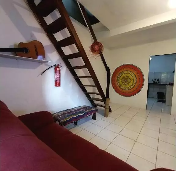 ペンション Macondo Hostel