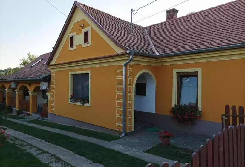 Majatalo Nádkunyhó Vendégház