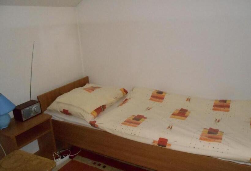 بنسيون Penzión Pars