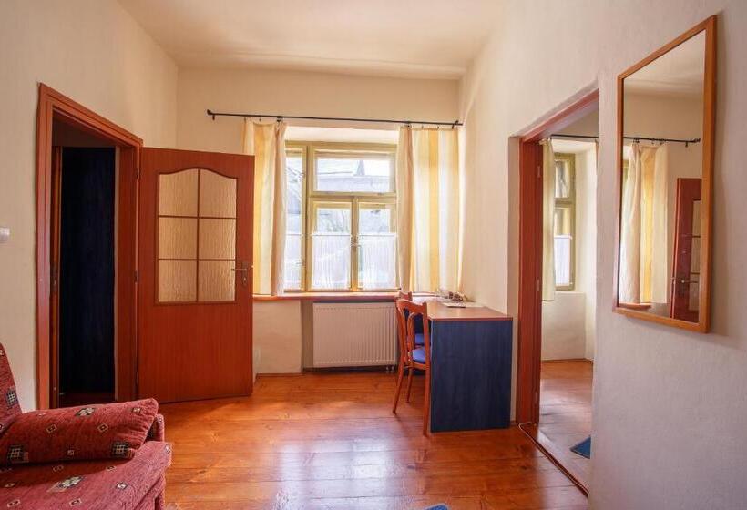 بنسيون Penzión Príjemný Oddych