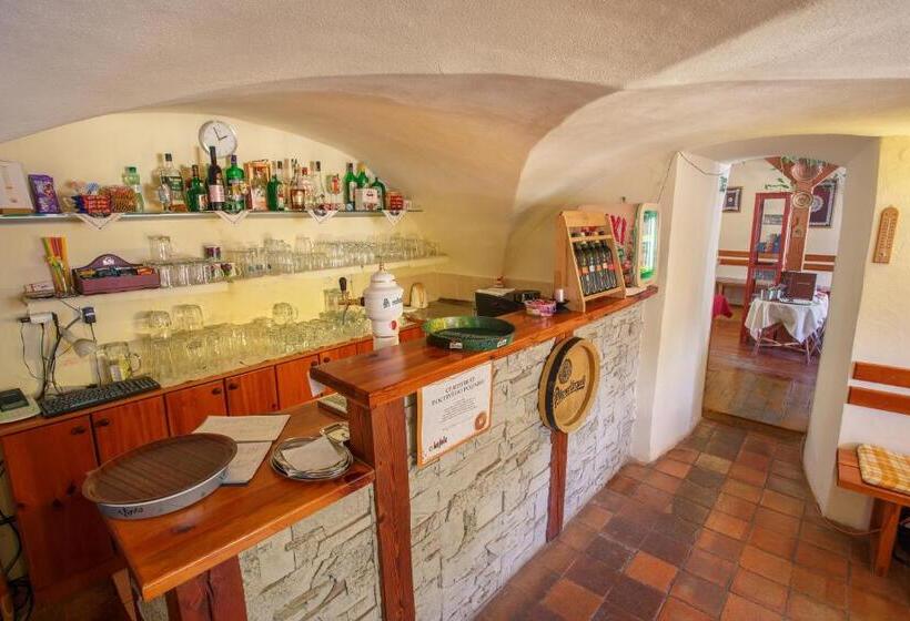 بنسيون Penzión Príjemný Oddych