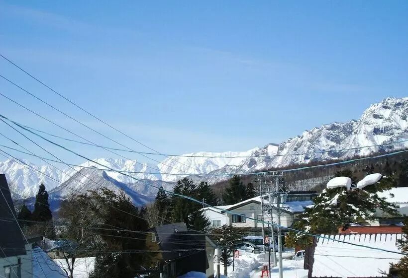 Majatalo Togakushi Kogen Minshuku Rindo