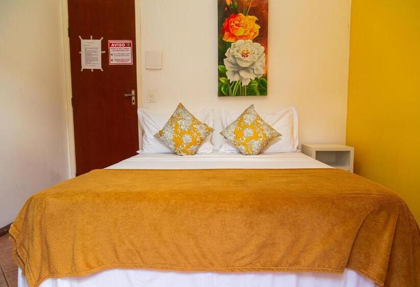 هاستل Pousada Michele