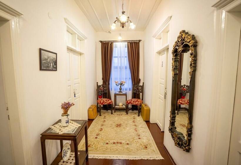 Papazın Konağı Pansiyon