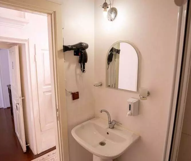 Papazın Konağı Pansiyon