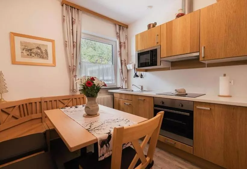 ペンション Apartments Morandell