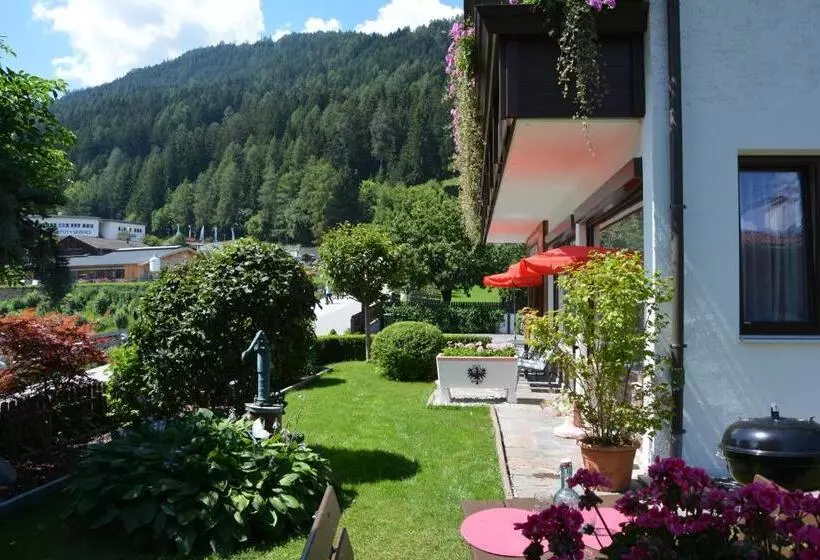 ペンション Apartments Morandell