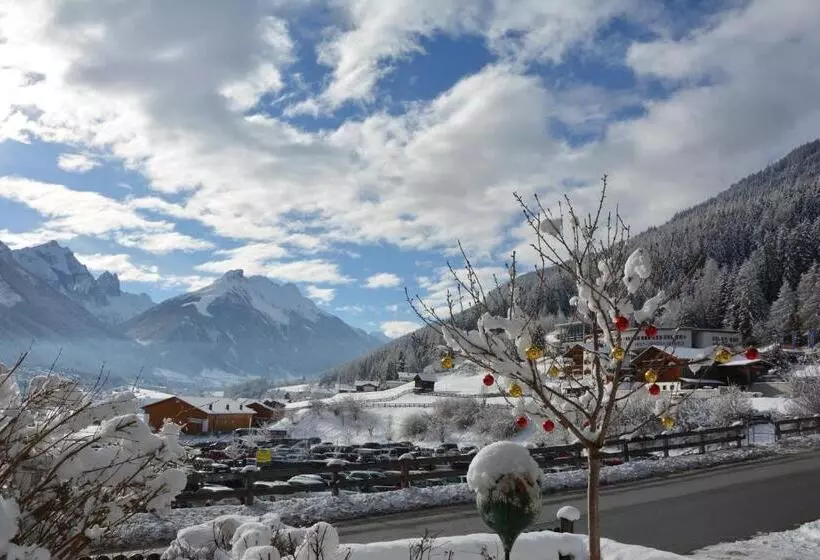 ペンション Apartments Morandell