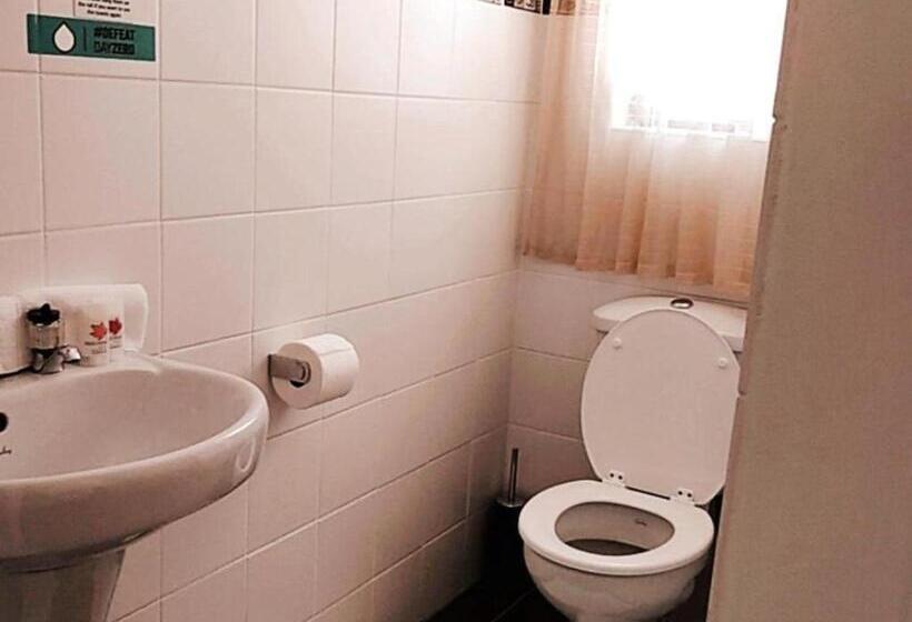 膳宿费 Eikelower Accommodation