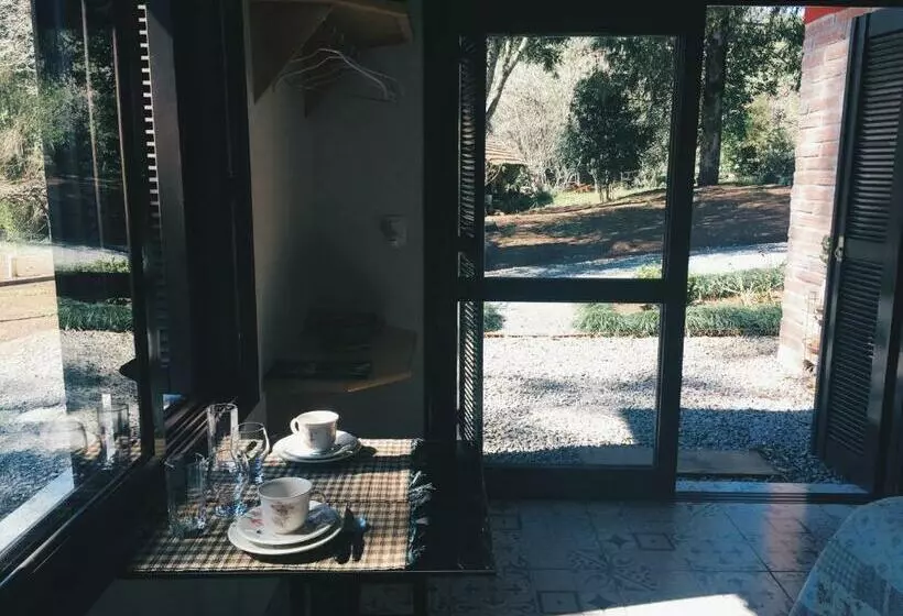 Majatalo Espaço Holístico Chalés