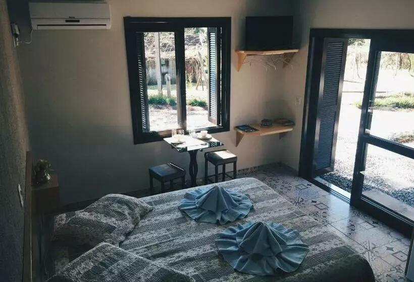 Majatalo Espaço Holístico Chalés