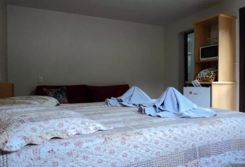 Majatalo Espaço Holístico Chalés