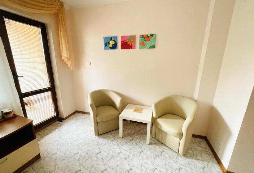 Пансион Kastela Guest House