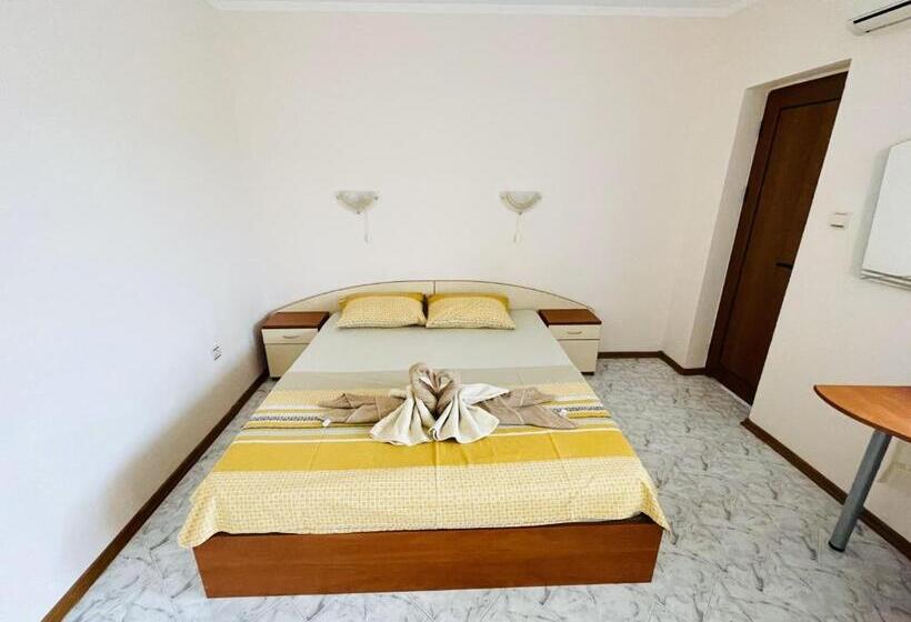 Пансион Kastela Guest House